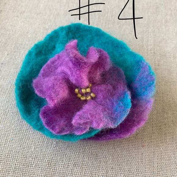 🐑 Hand Felted Floral Metal Barrettes Variety of Blooms to Choose Made From… - Picture 10 of 15
